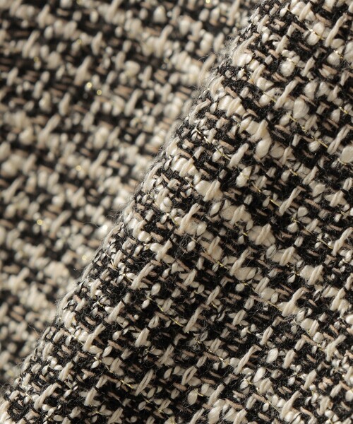 SHIPS(シップス)の「トライスピン 杢 ツイード パール モチーフ ボタン ジャケット(セレモニー対応可)(ノーカラージャケット・レディース・ネイビー/ライトグレー/ブラック・36/38)」の10枚目の写真