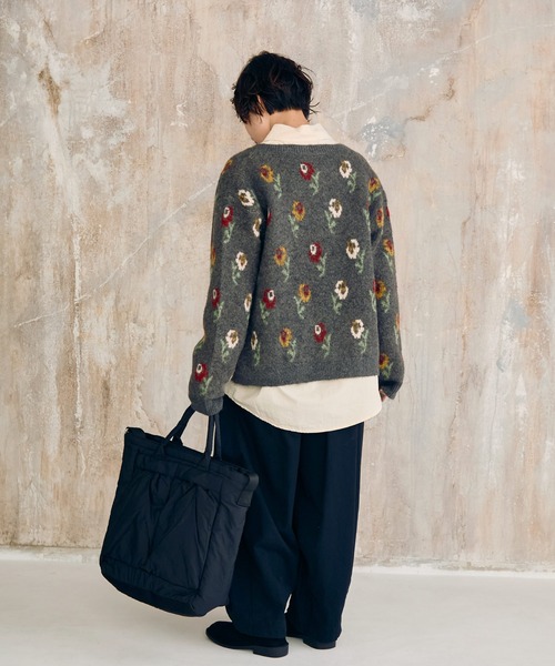 Crisp（クリスプ）の「フラワーパターンニットカーディガン（カーディガン/ボレロ・レディース・ブラウン/グレー・FREE）」の6枚目の写真