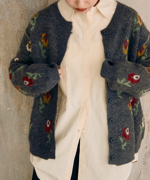 Crisp（クリスプ）の「フラワーパターンニットカーディガン（カーディガン/ボレロ・レディース・ブラウン/グレー・FREE）」の17枚目の写真