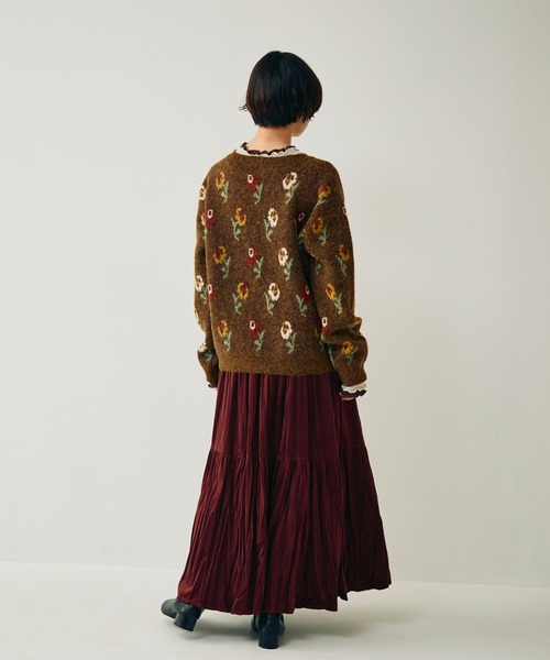 Crisp（クリスプ）の「フラワーパターンニットカーディガン（カーディガン/ボレロ・レディース・ブラウン/グレー・FREE）」の11枚目の写真