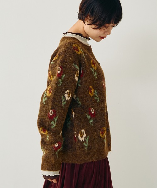 Crisp（クリスプ）の「フラワーパターンニットカーディガン（カーディガン/ボレロ・レディース・ブラウン/グレー・FREE）」の14枚目の写真