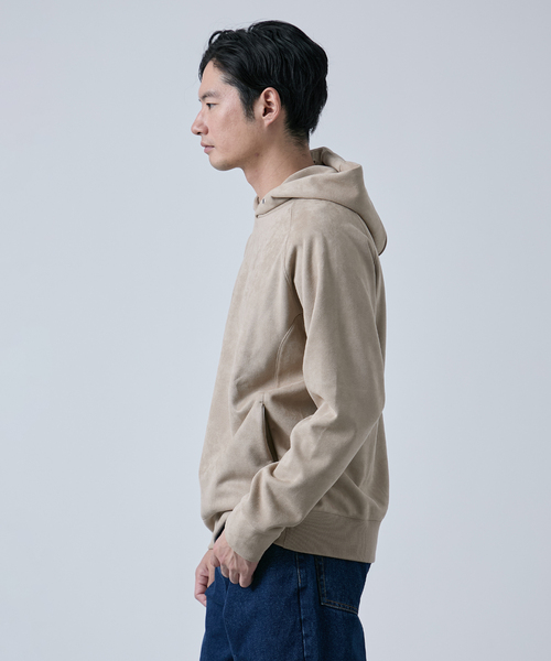 B.C STOCK(ベーセーストック)の「フェイクスエードパーカー(パーカー・メンズ・ブラック/ベージュ/スミクロ・MEDIUM/LARGE)」の10枚目の写真