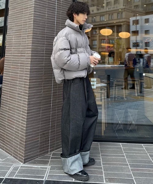 Chikashitsu +（チカシツプラス）の「【Chikashitsu +】cropped puffer jacket / 【チカシツプラス】クロップドパファージャケット（ダウンジャケット/コート・メンズ・ブラック/グレー/オリーブ・ONE SIZE）」の13枚目の写真