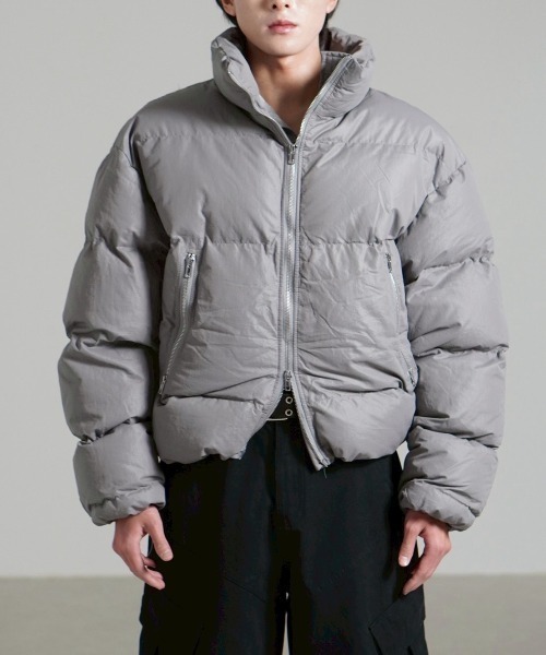 Chikashitsu +（チカシツプラス）の「【Chikashitsu +】cropped puffer jacket / 【チカシツプラス】クロップドパファージャケット（ダウンジャケット/コート・メンズ・ブラック/グレー/オリーブ・ONE SIZE）」の21枚目の写真