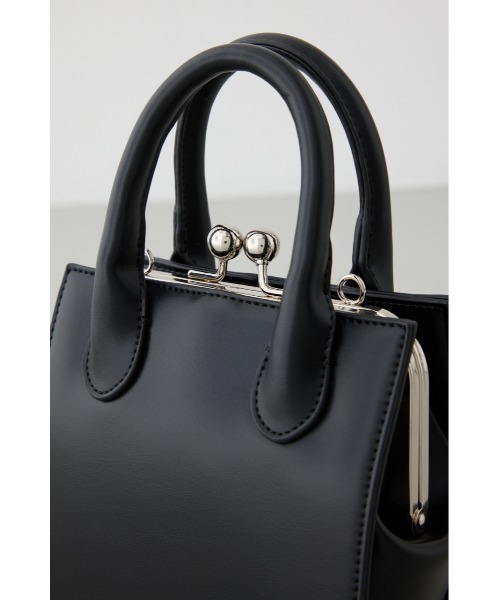 AZUL by moussy(アズールバイマウジー)の「メタルフレームスクエアバッグ(ショルダーバッグ・レディース・ブラック/ライトグリーン/ダークベージュ・FREE)」の12枚目の写真