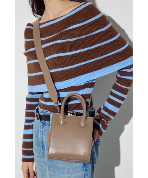 AZUL by moussy(アズールバイマウジー)の「メタルフレームスクエアバッグ(ショルダーバッグ・レディース・ブラック/ライトグリーン/ダークベージュ・FREE)」の15枚目の写真