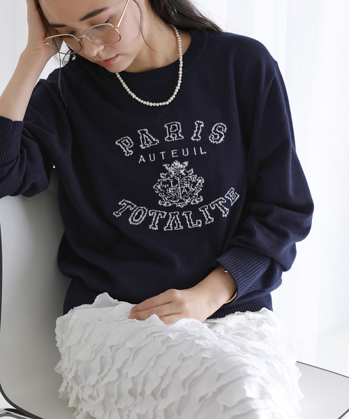 La TOTALITE（ラトータリテ）の「【洗える】インターシャロゴニット（ニット/セーター・レディース・チャコールグレー/ホワイト/ネイビー・FREE）」の3枚目の写真