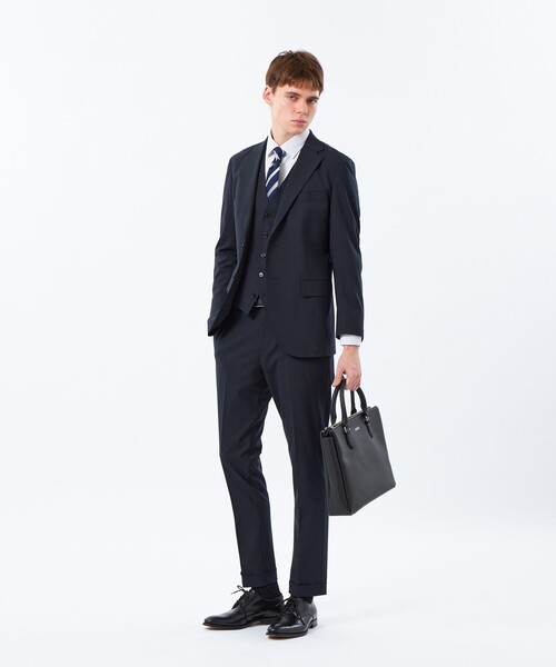 MACKINTOSH PHILOSOPHY(マッキントッシュ フィロソフィー)の「トロッター ウェストコート #109 ウール混ストレッチトロピカル(ベスト・メンズ・ブラック/ダークネイビー・40/38)」の6枚目の写真