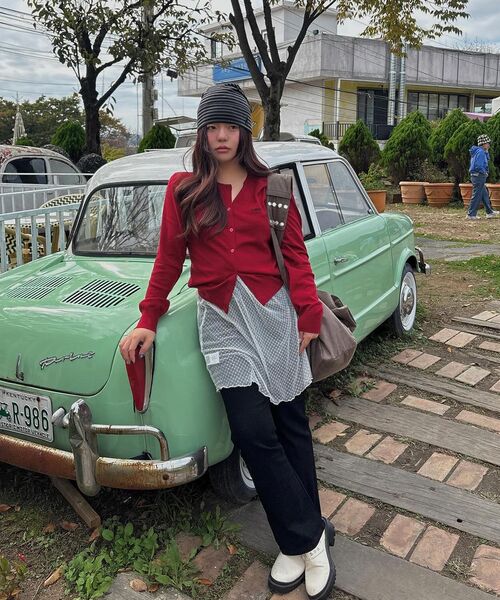 AMESWORLDWIDE(アメスワールドワイド)の「BASIC ROUND NECK CARDIGAN RED(カーディガン/ボレロ・レディース・その他・FREE)」の2枚目の写真