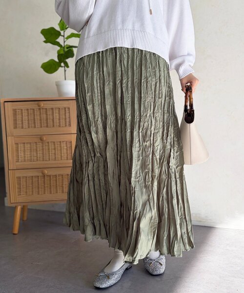 Chez toi（シェトワ）の「クリンクルワッシャースカート（スカート・レディース・グリーン/ブルー/ブラック/ライトベージュ・FREE）」の4枚目の写真
