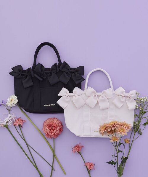 Maison de FLEUR(メゾンドフルール)の「ボリュームリボン2Wayトートバッグ(トートバッグ・レディース・ブラック/ピンク・FREE)」の3枚目の写真