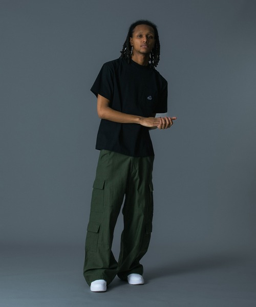 XLARGE(エクストララージ)の「SLANTED OG S/S POCKET TEE(Tシャツ/カットソー・メンズ・ブルー/ピンク/ブラック/ホワイト・XS/S/M/L/XL/XXL)」の14枚目の写真