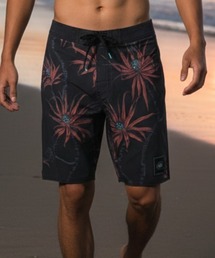 RIP CURL（リップカール）の「【RIPCURL/リップカール】メンズ ボードショーツ　水陸両用　ボタニカル柄　サーフトランクス・ボードショーツ(水着)（水着）」