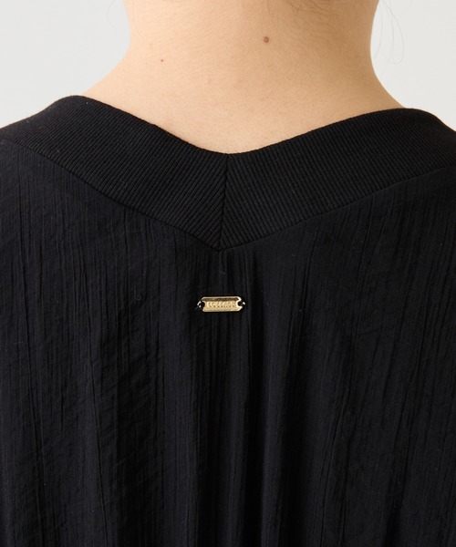 COLLAGE GALLARDAGALANTE（コラージュガリャルダガランテ）の「ギャザー切替シャツカーディガン/WEB限定カラー展開（シャツ/ブラウス・レディース・チャコールグレー/オフホワイト/ブラック/アイボリー/ブルー/グリーン・FREE）」の13枚目の写真