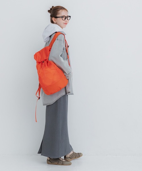 coca（coca）（コカ）の「軽量リップストップポケッタブルバックパック（バックパック/リュック・レディース・ライトグレー/オレンジ/カーキ/ブラック・ONE SIZE）」の9枚目の写真