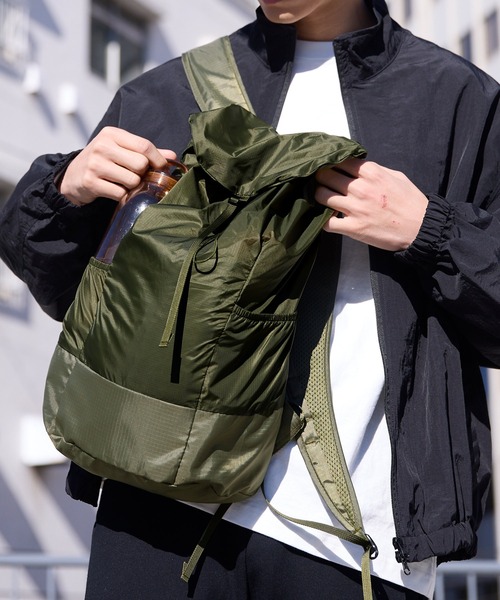 coca（coca）（コカ）の「軽量リップストップポケッタブルバックパック（バックパック/リュック・レディース・ライトグレー/オレンジ/カーキ/ブラック・ONE SIZE）」の18枚目の写真