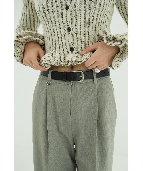 CLANE（クラネ）の「CLANE W FACE SHORT FRILLED KNIT TOPS 10106-2053（ニット/セーター・レディース・ホワイト/グレー/ブラック・1）」の19枚目の写真