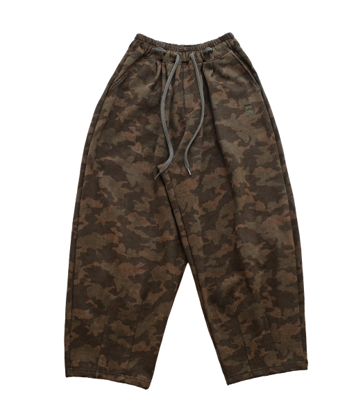 A NOTHING(アナッシング)の「VINTAGE CAMOUFLAGE SWEAT PANTS (Khaki)(スウェットパンツ・レディース・その他・MEDIUM/LARGE)」の1枚目の写真