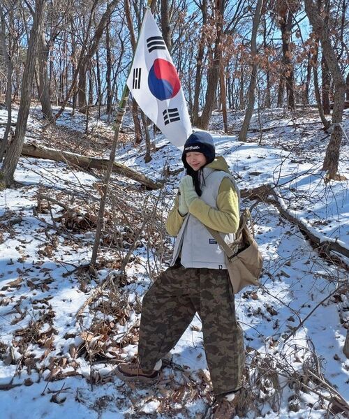 A NOTHING(アナッシング)の「VINTAGE CAMOUFLAGE SWEAT PANTS (Khaki)(スウェットパンツ・レディース・その他・MEDIUM/LARGE)」の7枚目の写真