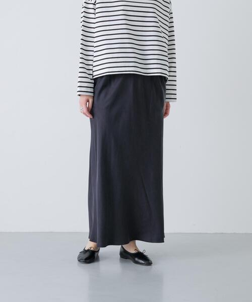 かぐれ（カグレ）の「『2サイズ展開』キュプラバイアススカート（スカート・レディース・ブラック/ネイビー・0/1）」の2枚目の写真
