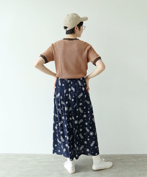 PAR ICI（パーリッシィ）の「パイナップルひまわりプリント ギャザースカート(セットアップ対応)（スカート・レディース・ネイビー・FREE）」の9枚目の写真