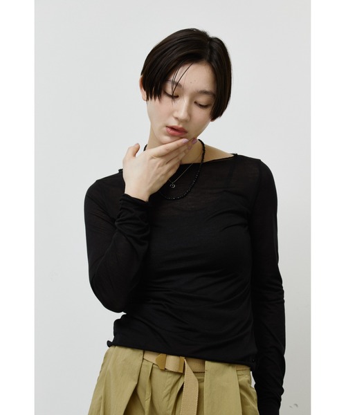 ANF.MUU(アンフムー)の「シアーボートネックロンT(Tシャツ/カットソー・レディース・ブルー/グレー/ブラック/イエロー/ピンク/ホワイト・FREE)」の3枚目の写真