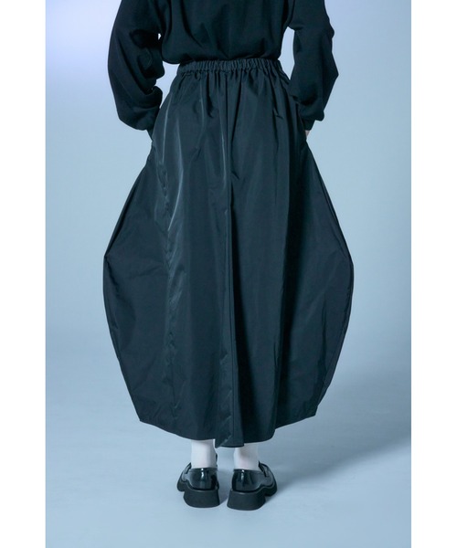 ENFOLD（エンフォルド）の「THREE-DIMENSIONS SKIRT（スカート・レディース・ブラック/ライム・38/36）」の5枚目の写真