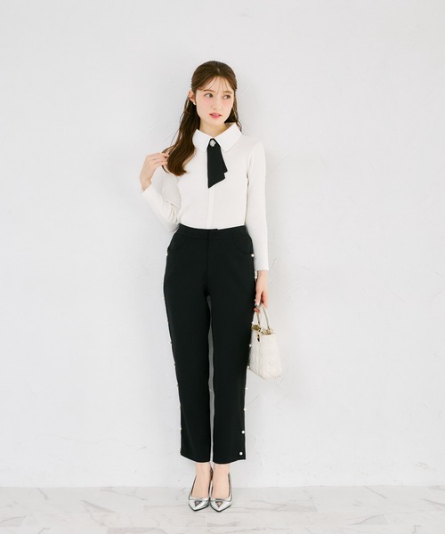 tocco closet(トッコ クローゼット)の「パール付きサイドスカラップテーパードパンツ(スラックス・レディース・ピンク/ブラック・M)」の21枚目の写真