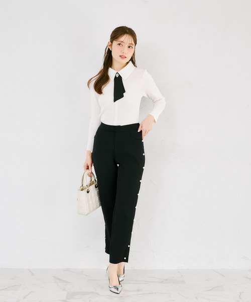 tocco closet(トッコ クローゼット)の「パール付きサイドスカラップテーパードパンツ(スラックス・レディース・ピンク/ブラック・M)」の22枚目の写真
