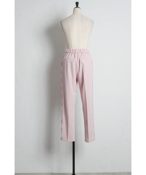 tocco closet(トッコ クローゼット)の「パール付きサイドスカラップテーパードパンツ(スラックス・レディース・ピンク/ブラック・M)」の12枚目の写真