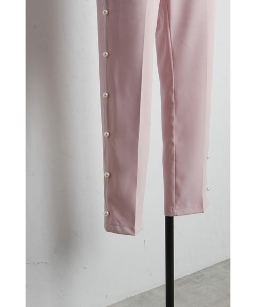 tocco closet(トッコ クローゼット)の「パール付きサイドスカラップテーパードパンツ(スラックス・レディース・ピンク/ブラック・M)」の16枚目の写真