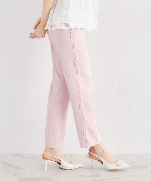 tocco closet(トッコ クローゼット)の「パール付きサイドスカラップテーパードパンツ(スラックス・レディース・ピンク/ブラック・M)」の6枚目の写真