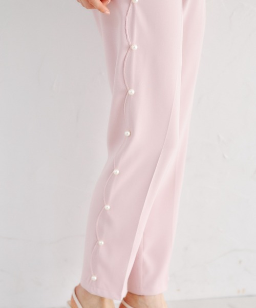 tocco closet(トッコ クローゼット)の「パール付きサイドスカラップテーパードパンツ(スラックス・レディース・ピンク/ブラック・M)」の7枚目の写真