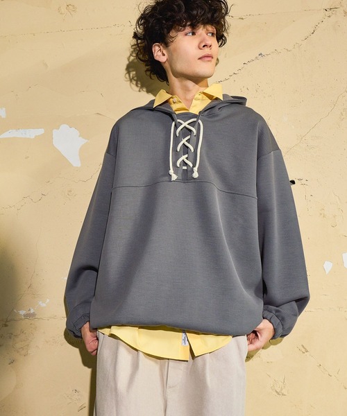 niko and...（ニコアンド）の「ストライプポンチアノラック（Tシャツ/カットソー・メンズ・アイボリー/オレンジ/チャコール・LARGE/MEDIUM）」の2枚目の写真