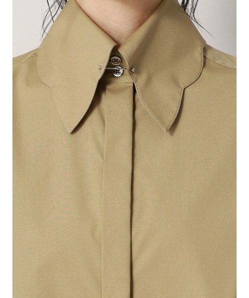 CIS.（シス）の「CIS. スカラップ＆ピンホールカラーシャツ ノースリーブ ウォッシャブル 無地 カラーピン付き（シャツ/ブラウス・レディース・オフホワイト/ベージュ・36(7号)/38(9号)）」の14枚目の写真