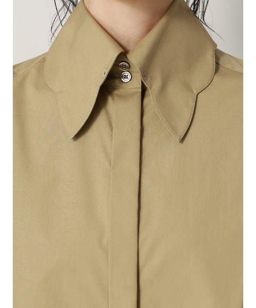 CIS.（シス）の「CIS. スカラップ＆ピンホールカラーシャツ ノースリーブ ウォッシャブル 無地 カラーピン付き（シャツ/ブラウス・レディース・オフホワイト/ベージュ・36(7号)/38(9号)）」の15枚目の写真