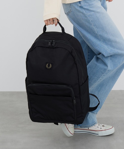 FRED PERRY（フレッドペリー）の「【FRED PERRY】CRINKLE NYLON BACKPACK L3339/クリンクルナイロン バックパック（バックパック/リュック・メンズ・カーキ/ブラック・FREE）」の12枚目の写真