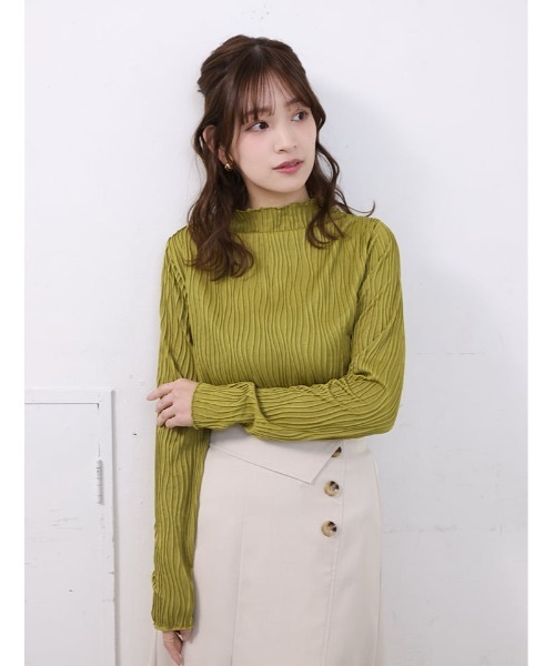 fifth(フィフス)の「ウェーブジャガードボトルネックロンT(Tシャツ/カットソー・レディース・ブラック/グレイッシュベージュ/アイボリー/マスタード・M)」の4枚目の写真
