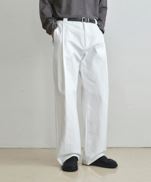 WEDNESDAY OASIS(ウェンズデーオアシス)の「ディープタックワイドコットンパンツ_IVORY(W26PT03)(その他パンツ・メンズ・アイボリー・MEDIUM/LARGE/X-LARGE)」の3枚目の写真