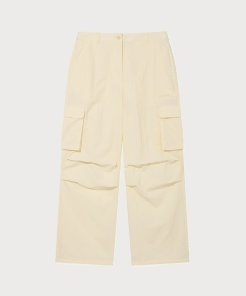 COVERNAT(カバーナット)の「WOMAN PARACHUTE CARGO PANTS(カーゴパンツ・レディース・ベージュ/ブラック/アイボリー・MEDIUM/SMALL)」の2枚目の写真