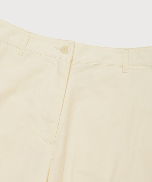 COVERNAT(カバーナット)の「WOMAN PARACHUTE CARGO PANTS(カーゴパンツ・レディース・ベージュ/ブラック/アイボリー・MEDIUM/SMALL)」の18枚目の写真