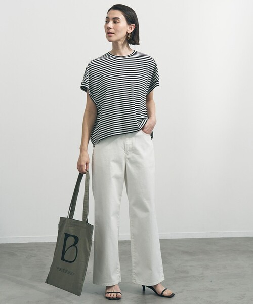 UNFILO（アンフィーロ）の「【一部店舗限定カラー】BEAUTY FORM-T コクーンTシャツ（Tシャツ/カットソー・レディース・ベージュ系/ブラック系1/ブラック系/グレー系/ネイビー系/ホワイト系/レッド系・X-LARGE）」の19枚目の写真