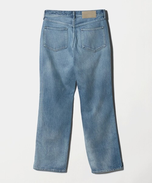 UNITED ARROWS(ユナイテッドアローズ)の「<KURO>SPLIT PANEL JEANS/スリット パネル デニムパンツ(その他パンツ・メンズ・ライトブルー・30inch/32inch)」の2枚目の写真