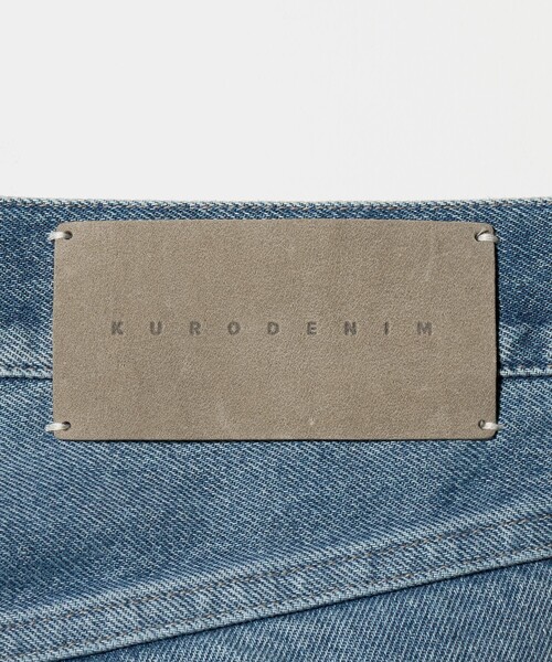 UNITED ARROWS(ユナイテッドアローズ)の「<KURO>SPLIT PANEL JEANS/スリット パネル デニムパンツ(その他パンツ・メンズ・ライトブルー・30inch/32inch)」の11枚目の写真