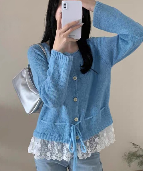 Girly Doll(ガーリードール)の「裾レースレイヤード風ニットカーディガン(カーディガン/ボレロ・レディース・イエロー/ホワイト/ピンク/グリーン/ブルー・FREE)」の1枚目の写真