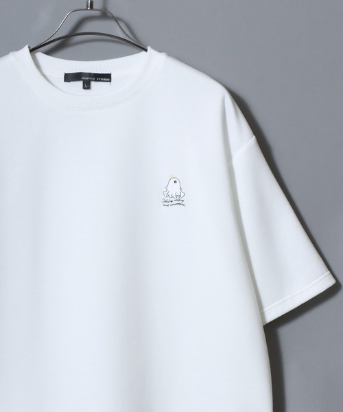 ANPAS(アンパス)の「Cat & Ghost Embroidered Short-Sleeve T-Shirt / ねこ&おばけ刺繍ワンポイント 接触冷感 速乾 半袖Tシャツ メンズ レディース 猫 ネコ(Tシャツ/カットソー・メンズ・ブラック系1/ブラック系3/ホワイト系4/ホワイト系1/ホワイト系2/ブラック系2/ホワイト系3/ブラック系4・M/L)」の1枚目の写真