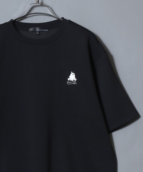 ANPAS(アンパス)の「Cat & Ghost Embroidered Short-Sleeve T-Shirt / ねこ&おばけ刺繍ワンポイント 接触冷感 速乾 半袖Tシャツ メンズ レディース 猫 ネコ(Tシャツ/カットソー・メンズ・ブラック系1/ブラック系3/ホワイト系4/ホワイト系1/ホワイト系2/ブラック系2/ホワイト系3/ブラック系4・M/L)」の7枚目の写真