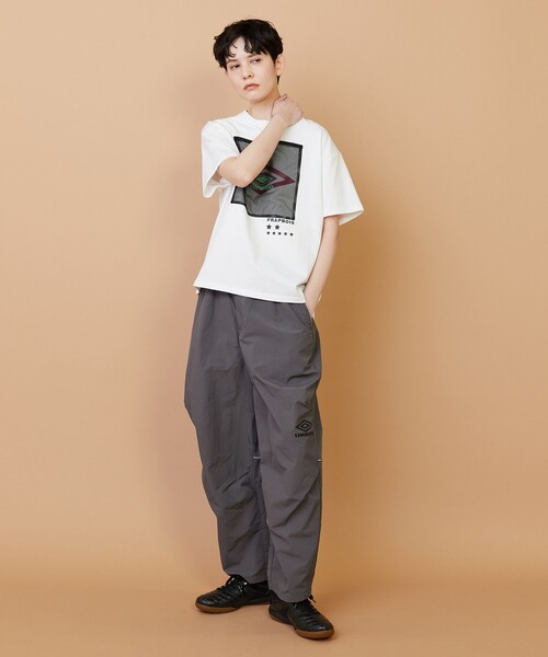 FRAPBOIS(フラボア)の「UMBRO TEE-SHIRT(Tシャツ/カットソー・レディース・ホワイト/ブラック・2/1)」の7枚目の写真