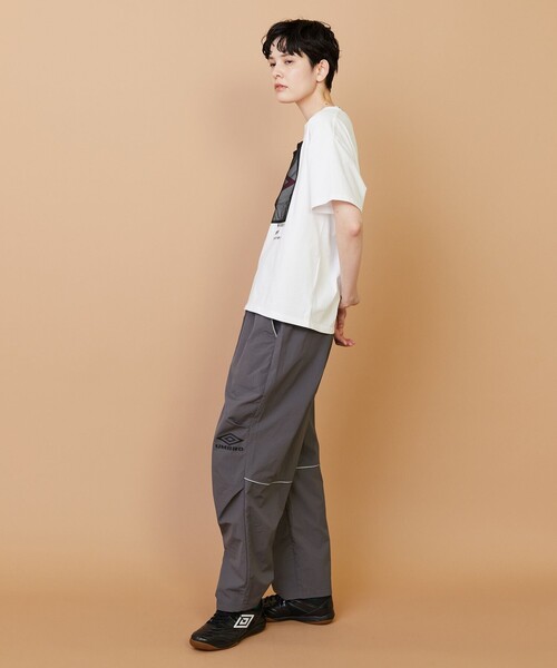 FRAPBOIS(フラボア)の「UMBRO TEE-SHIRT(Tシャツ/カットソー・レディース・ホワイト/ブラック・2/1)」の8枚目の写真