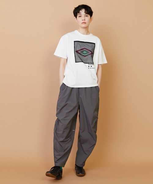 FRAPBOIS(フラボア)の「UMBRO TEE-SHIRT(Tシャツ/カットソー・レディース・ホワイト/ブラック・2/1)」の9枚目の写真